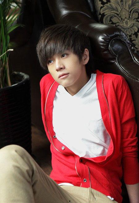 武艺的照片,光影中的青春偶像